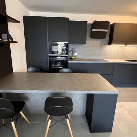 Charming 3 Located In Near Cannes Апартаменты Ле-Канне